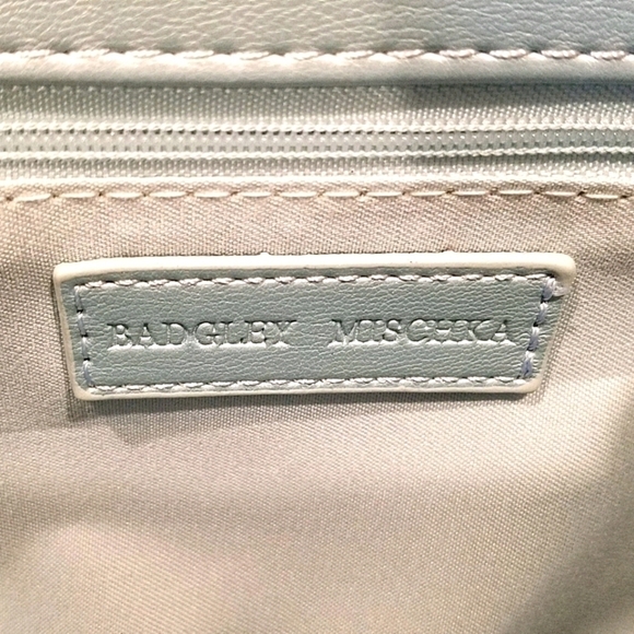 LAST ONE!-NWT Badgley Mischka Quilted Blue Crossbody - Picture 10 of 12